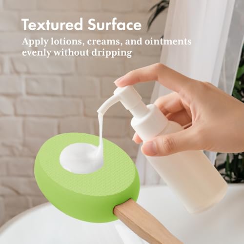 Image of AmazerBath Lotion Applicator for Back, Feet, 4 Replacement Pads with 17 inch Curved Handle, Back Sunscreen Applicator for Kids, Elderly, Apply Skin Cream Medicine Moisturizer Tanner, Soft Grass Green