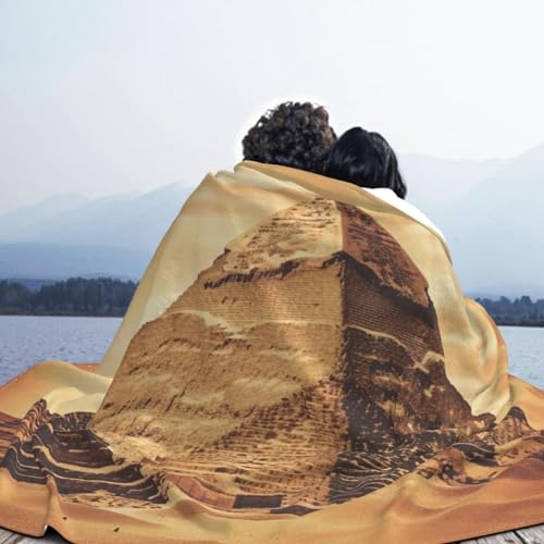Couverture micro polaire pyramide douce et chaleureuse pour vos soirées cocooning