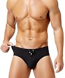 【È adatto per il nuoto? È adatto per nuotare in mare?】Certamente! Questo slip mare uomo è progettato per resistere alle sollecitazioni del nuoto intenso e delle onde. La vestibilità aderente e il tessuto resistente lo rendono adatto sia per la piscina che per il mare. Non dovrai preoccuparti di perdere la tenuta durante le tue nuotate più lunghe.