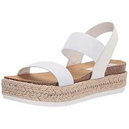 Steve Madden Women’s Jaklin Flat Sandal