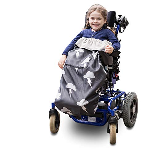 Bundlebean Cosy pour fauteuil roulant enfant – Nylon imperméable doublé polaire, poche avant chauffe-mains, sangles réglables – Ajustement universel pour fauteuil roulant et poussette à besoins