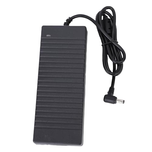 Mini -Eismacher, 8 Würfel Tragbare Elektrische Eishersteller -Maschine für den Heimnutzungsgebrauch mit Heimadapter, das mit 12 -V -Autokabel Verbunden Ist (EU -Stecker)