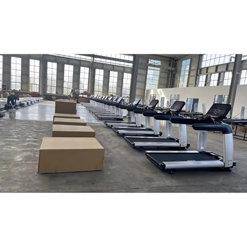 Image of Stylish and Durable Commercial Treadmill, Large Running Belt, Perfect for Commercial Gym Environments