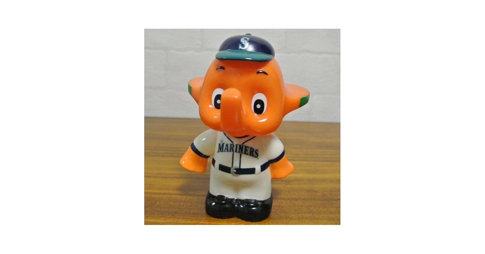 Amazon.co.jp: サトちゃんSeattleMariners大リーグ貯金箱