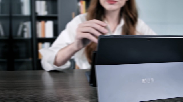 Amazon.co.jp: KUU 2 in 1タブレット N100 Windows11 ProタブレットPC
