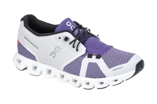 Image of On Women's Cloud 5 Sneakers