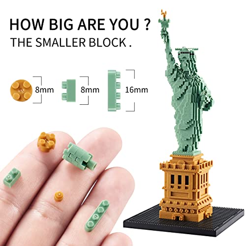 Image of Statue of Liberty Micro Blocks Set for Adults, 2810 Pcs Mini Iconic New York Big City Architecture Building Block Sets, Great Gift for Teen 14+ Home Office Decor