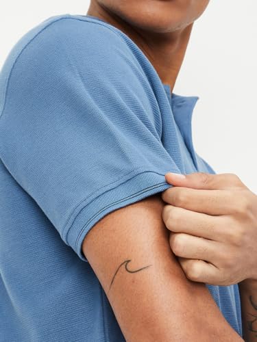Image of Max Men's Half Sleeves Regular Fit Solid Polo T-Shirt