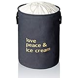 Unser Wäschekorb mit Deckel (Kordelzug) besteht aus robustem Material & kann bei Nichtnutzung einfach platzsparend zusammengefaltet werden