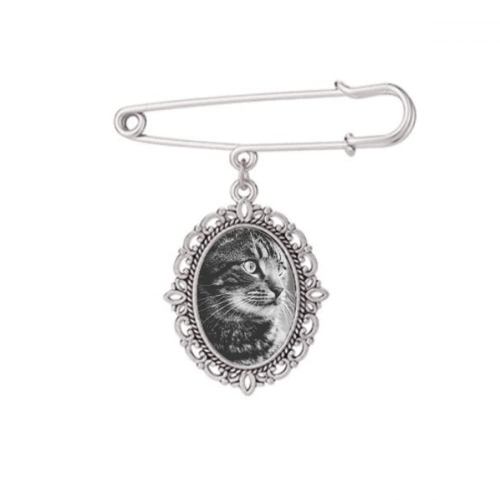 Broche chat noir et blanc taille M accessoire robe et châle