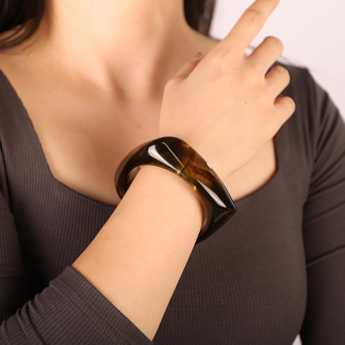 Image of JWICOS Resin Bangle Bracelet for Women Acrylic Cute Chunky Bracelet for Women Exaggerated Irregular Acrylic Resin Wristband Bracelet Bangle