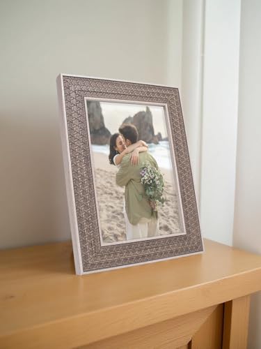 Image of GOLDEN PEACOCK Antique Sand Dune 5x7 Inch Photo Frame | Set of 1 Elegant Wall & Tabletop Picture Frame for Home Decor and Gifting