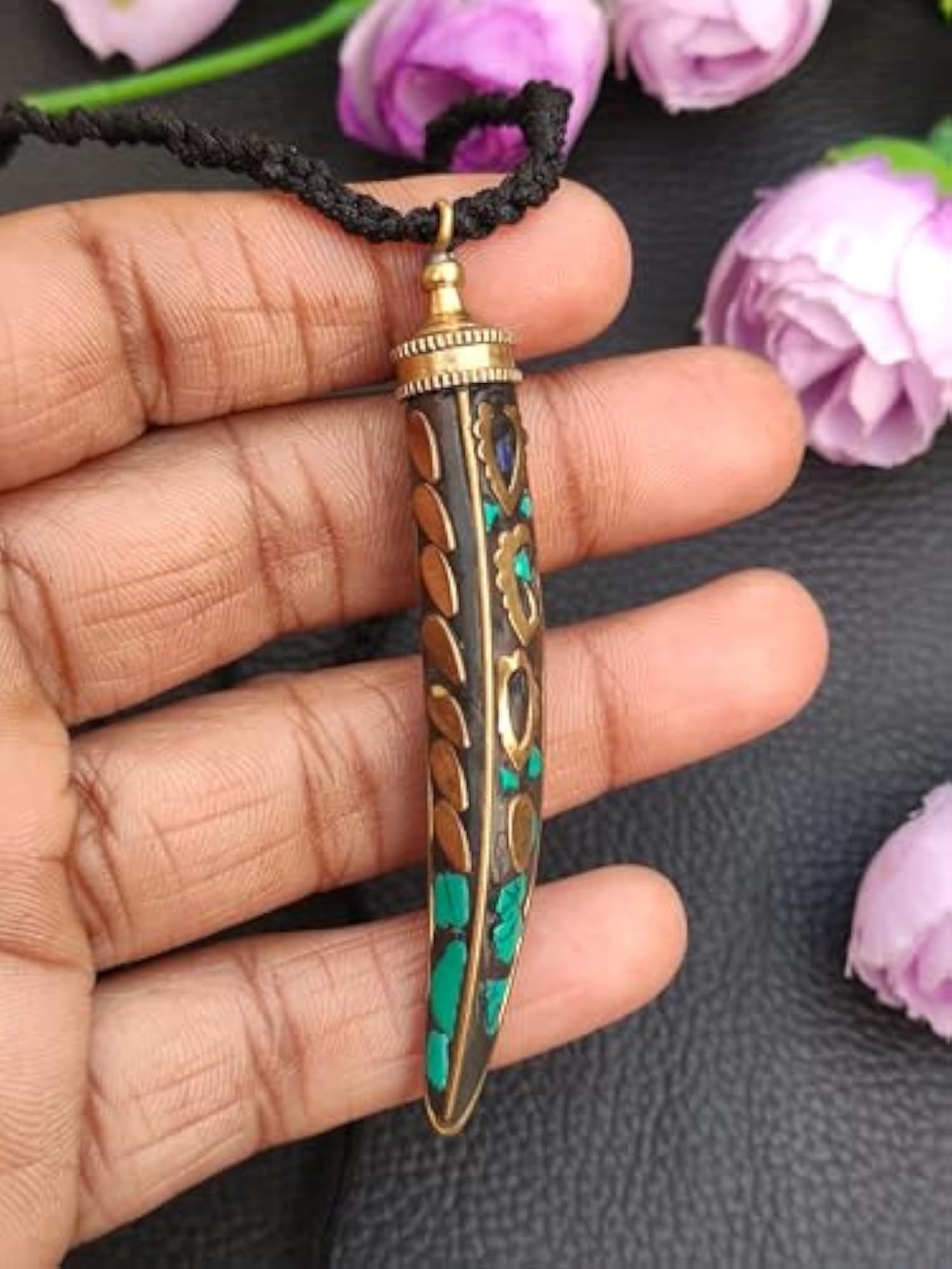 Women's Turquoise Tusk Shape Nepal Tibetan Necklace Pendant