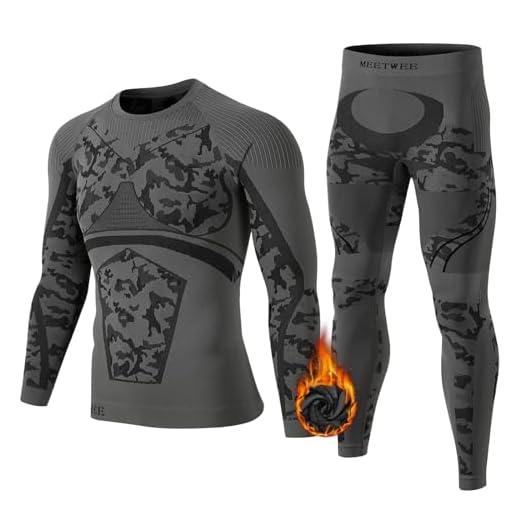 MEETWEE Men's Thermal Underwear, Cold Weather Ski Base Layer Set Functional Warm Winter Compression Long Johns Gear Camouflage Large
