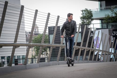 DUCATI Du-mo-210013, E Scooter Pro III Unisex Adulto, Nero, 350W