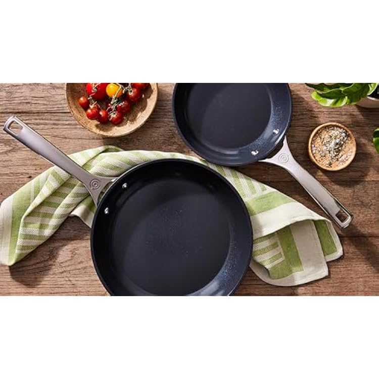 Le Creuset Essential Non-Stick Ceramic Shallow Frying Pan, 12