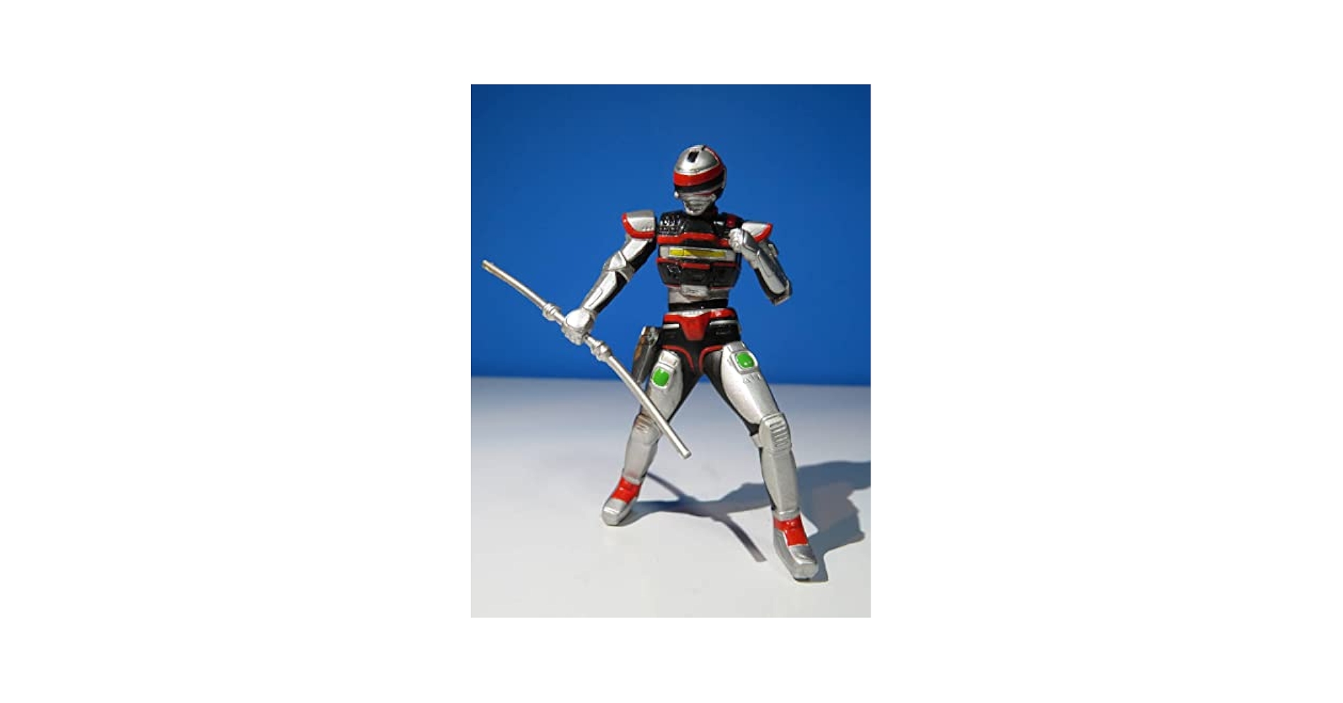 特撮ヒーロー時空戦士　スピルバン　フィギュア　光る 特撮ヒーロー時空戦士 スピルバン フィギュア 光る Amazon