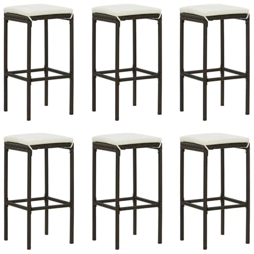 Tabourets de bar en rotin pour créer un coin repas convivial