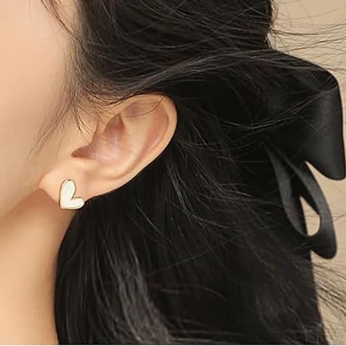 QueenBee Black & White Heart Stud Earrings – Hypoallergenic Gold-Plated Jewelry for Women, Gift for Valentine’s Day, Mother’s Day & Birthdays2