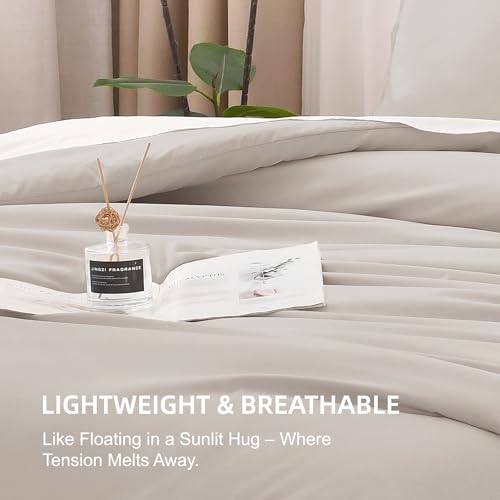 Litanika Oversized King Comforter 120x98, 3 Pieces Linen Lightweight Solid Bedding Comforter Set, All Season Fluffy Bed Set (1 Comforter & 2 Pillowcases)