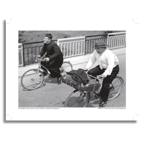 AIMA Poster da Parete Don Camillo e l'onorevole Peppone 22 x 30 cm - Stampa da Parete Bianco e Nero Cinema Poster Vintage Senza Cornice - Room Decor Stampe da Cucina, Camera - Calamita in Omaggio