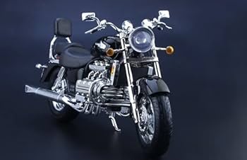 新品　1/6　バイク完成品　アクションフィギュア　ホンダ　ワルキューレ Amazon | Motormax 1/6 ホンダ Valkyrie 黒 | ミニカー・ダイ