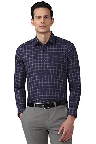 Image of Van Heusen Men's Solid Slim Fit Shirt