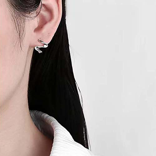Boucles d'oreilles ondulées argent sterling, le cadeau mixte idéal