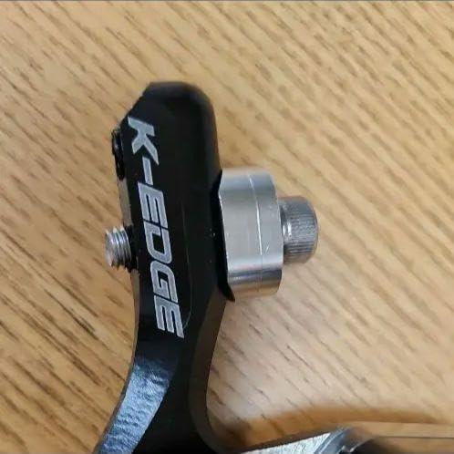 ケーエッジ(K-EDGE) ロード シングル チェーンガイド(直付) Amazon | ケーエッジ(K-EDGE) ロード シングル チェーンガイド