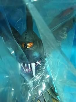 Amazon.co.jp: エース 怪獣/ブラックサタン/ソフビ/フィギュア