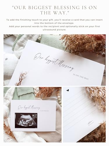 Joli Coon Pregnancy announcement wooden card - We're having a baby with pocketfold envelope and seal sticker - Baby announcement