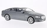  Jaguar XJ, metallic-grau, 2010, Modellauto, Fertigmodell, Welly 1:24