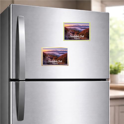 Image of Decorative Fridge Magnet with Glowing Border | Pack of 1 (Sandakphu Trek, Darjeeling, 4x3 inch - Golden Border)