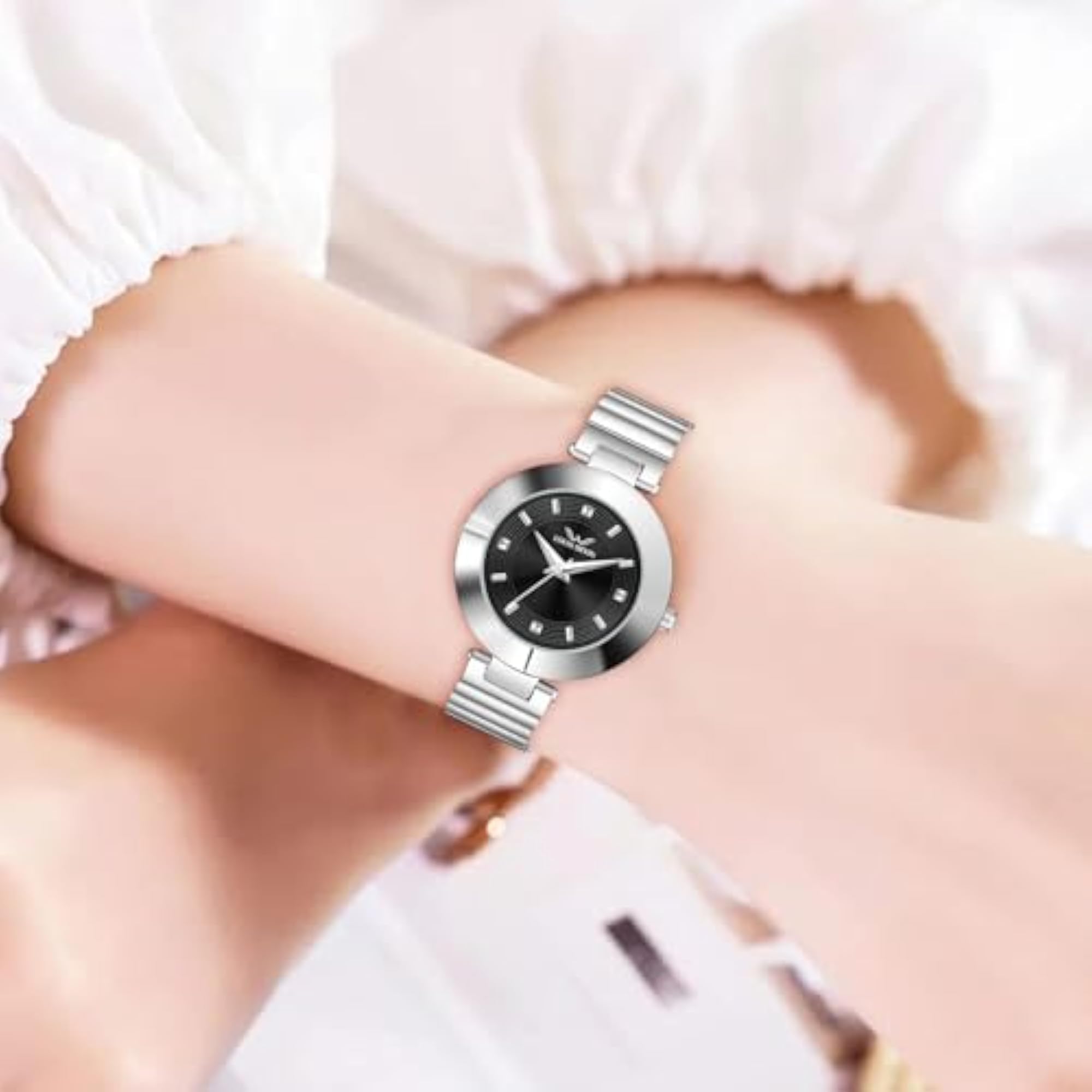 Women's Stainless Steel Chain Analog Watch