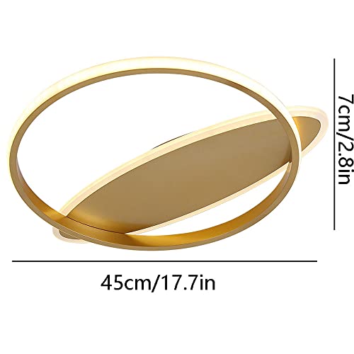 Plafonnier géométrique pour plafond bas résolvant le manque de luminosité du salon