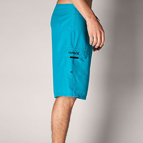 Top 5 Board Shorts for Tall Men (With Buying Guide) Tall People Guide