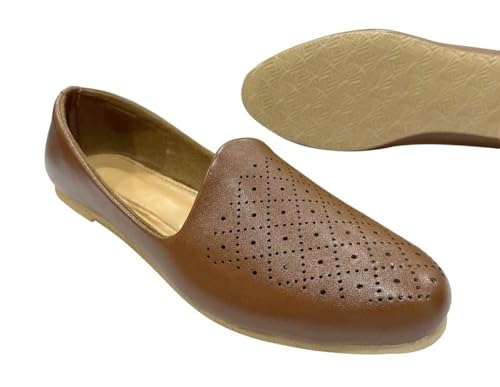 Image of Punjabi Mojaris Mens Shoes Cream Wedding for Groom,Traditional Indian Footwear Ethnic Peshawari Slippers