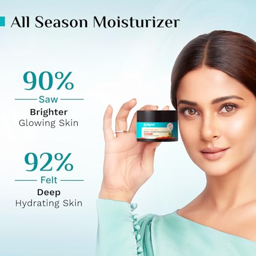 Image of Pilgrim Australian Kakadu Plum Vitamin C Face Moisturizer with Niacinamide for Glowing Skin | Triple Glow Brightening Cream | Hydrating Gel for Dark Spots & Pigmentation Removal | For All Skin - 50 g