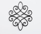 ✅ Suggerimento: questo ornamento in ferro battuto può essere integrato in modo molto decorativo nelle inferriate delle finestre, offrendo una protezione aggiuntiva contro le effrazioni.