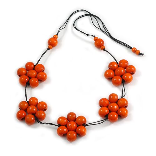 Collier en bois fleur pour robe d'été et tenue bohème chic
