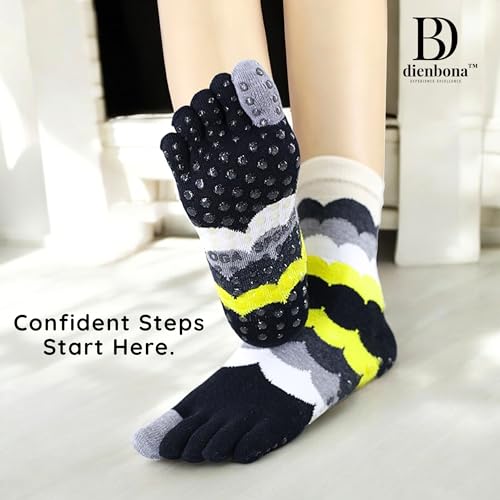 Image of Toe Socks Women - Non-Slip Grip Socks for Yoga, Pilates & Barre, Five Finger Cotton Athletic Socks with Storage Bag