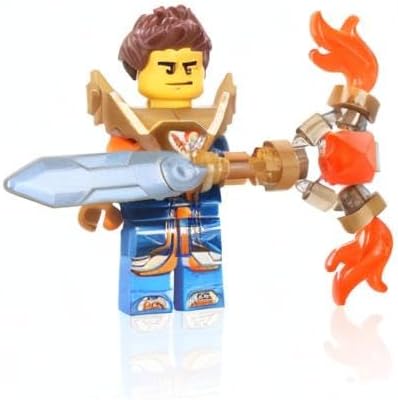 Miniatura 6 de LEGO Castle Nexo Knights Minifigure - Arcilla con armadura y espada con llamas (paquete de papel de aluminio de edición limitada), 15 piezas