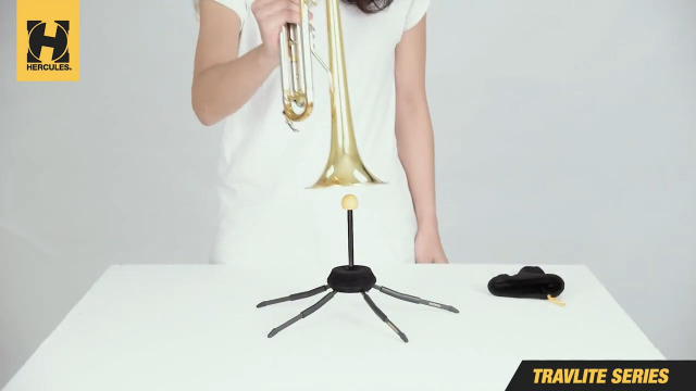 Amazon.com: Hercules Stands DS410B TravLite Trumpet Stand