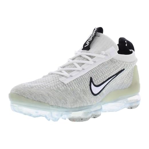 Nike Boy's Air Vapormax 2021 FK (Big Kid) White/White/Black/Metallic Silver 5 Big Kid M