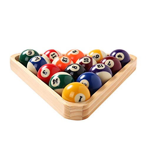 Table de billard équipée de billes et de triangles en bois
