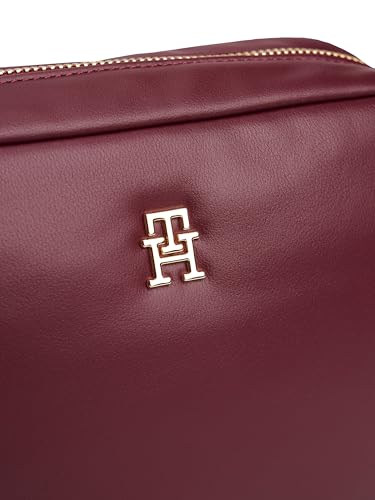 Tommy Hilfiger Popette Camera Bag with Removable Crossbody Strap3