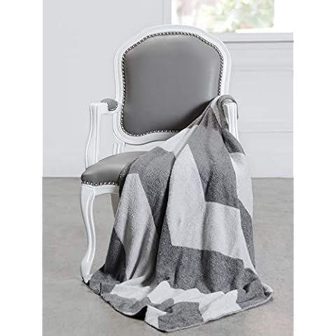Little Giraffe Dolce Chevron Throw, Charcoalsilver, 45" x 59" Cover