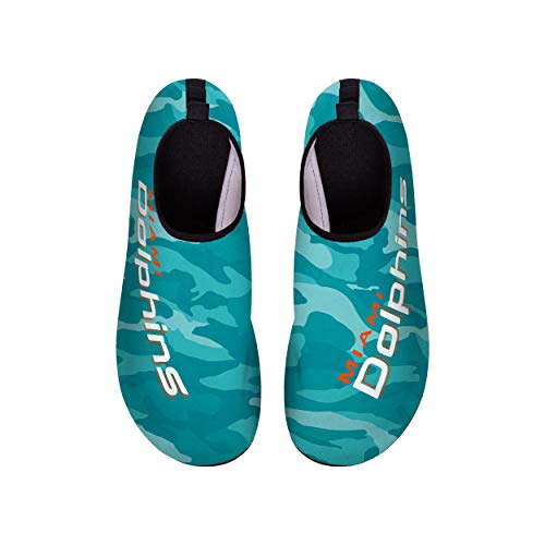 Image of FOCO Men's NCAA & NFL Team Camo Water Shoe