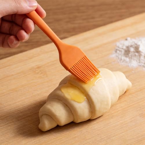 Zuuyye Silikonpinsel Küche, 3er Set Backpinsel (21cm) Hitzebeständig in Schwarz/Rot/Orange - BPA-frei für Grillen, Backen & Kochen