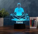 Optechvisual Fußball Lampe personalisiert – LED Nachtlicht mit Name & Trikotnummer | Fußballer Geschenk Kinderzimmer Deko | Yoga Pose Soccer Light für Jungen & Fußballfans